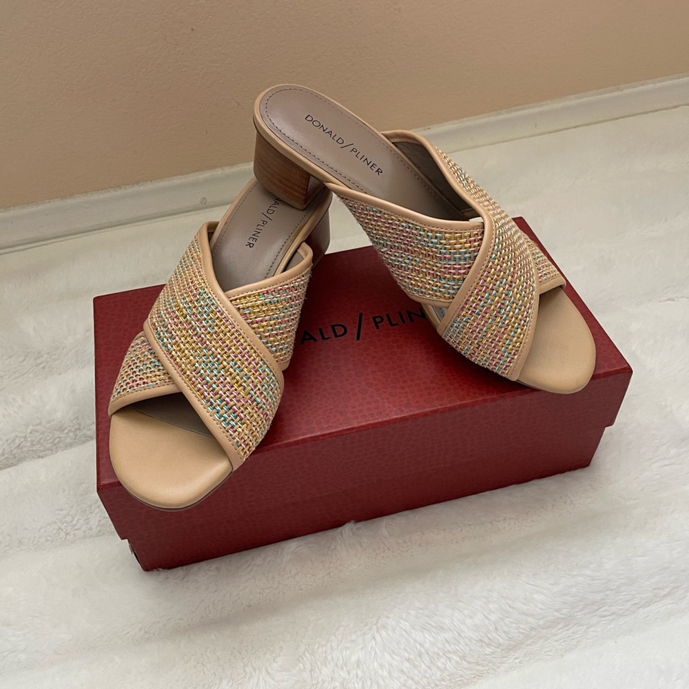 Donald Pliner Sandals.